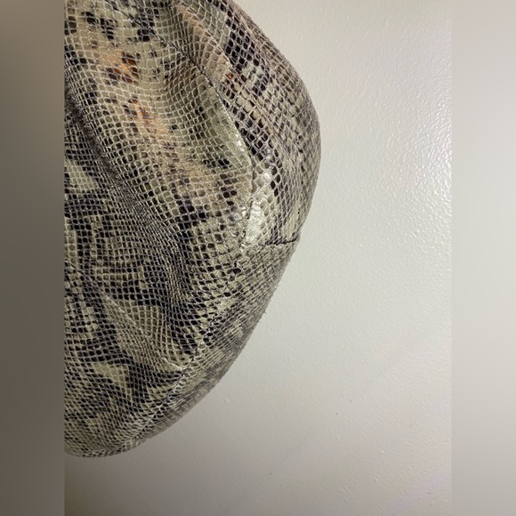 Coach snakeskin shoulder bag - Picture 7 of 12